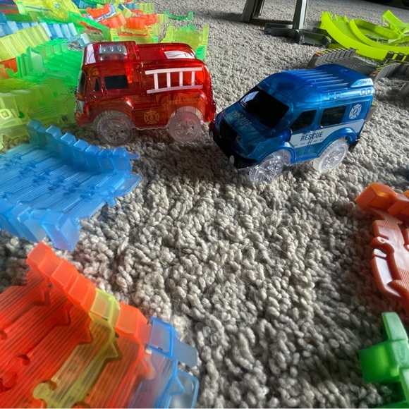 Magic Tracks Lot, Assorted, Like New - Picture 4 of 6